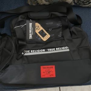 True religion duffle bag